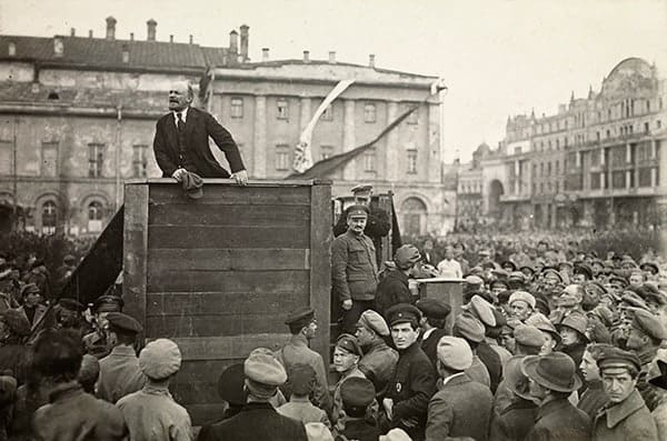 History's Bloodiest Wars Vladimir Lenin addressing a crowd during the Russian Civil War